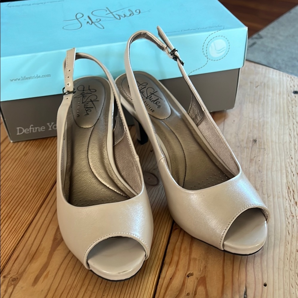 Life Stride Women's Cream Peep Toe Slingback Heels